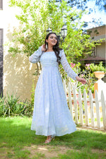 pastel blue